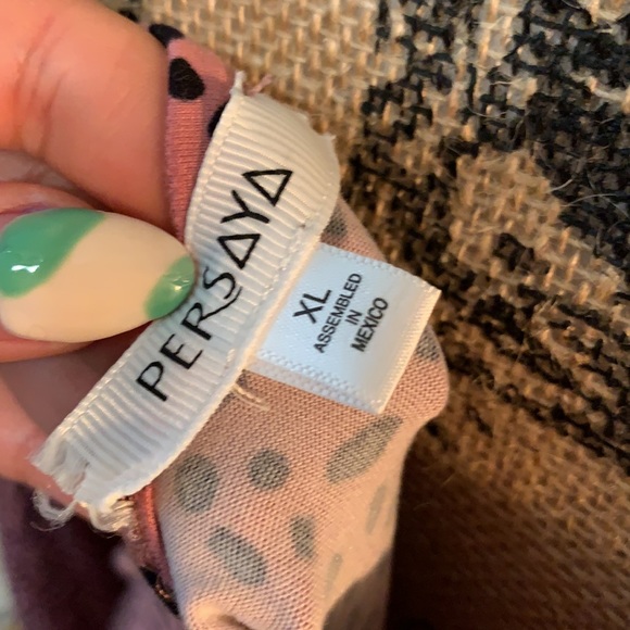 Patterned Dress - Picture 3 of 4